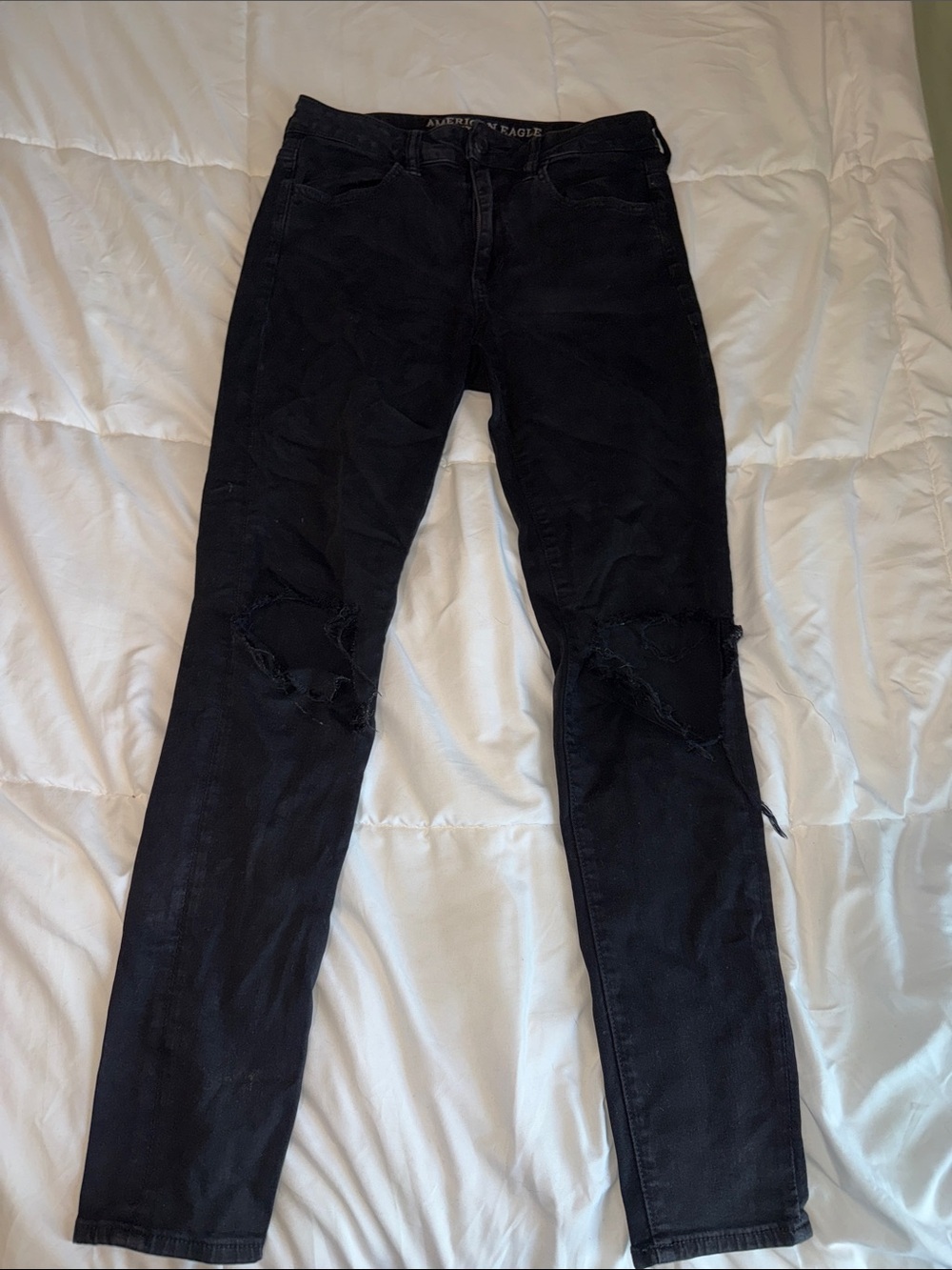 American Eagle Outfitters Black Ripped Skinny Jeans